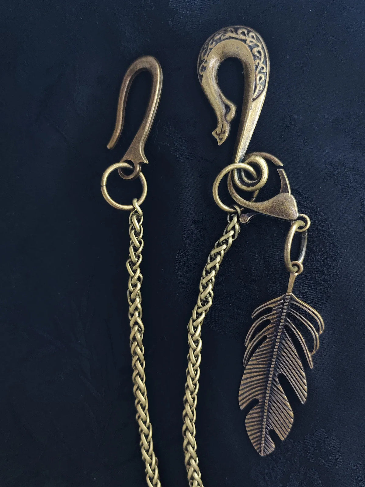 Indian Feather Keychain Pants Chain 5mm Snake Chain 22 Inch