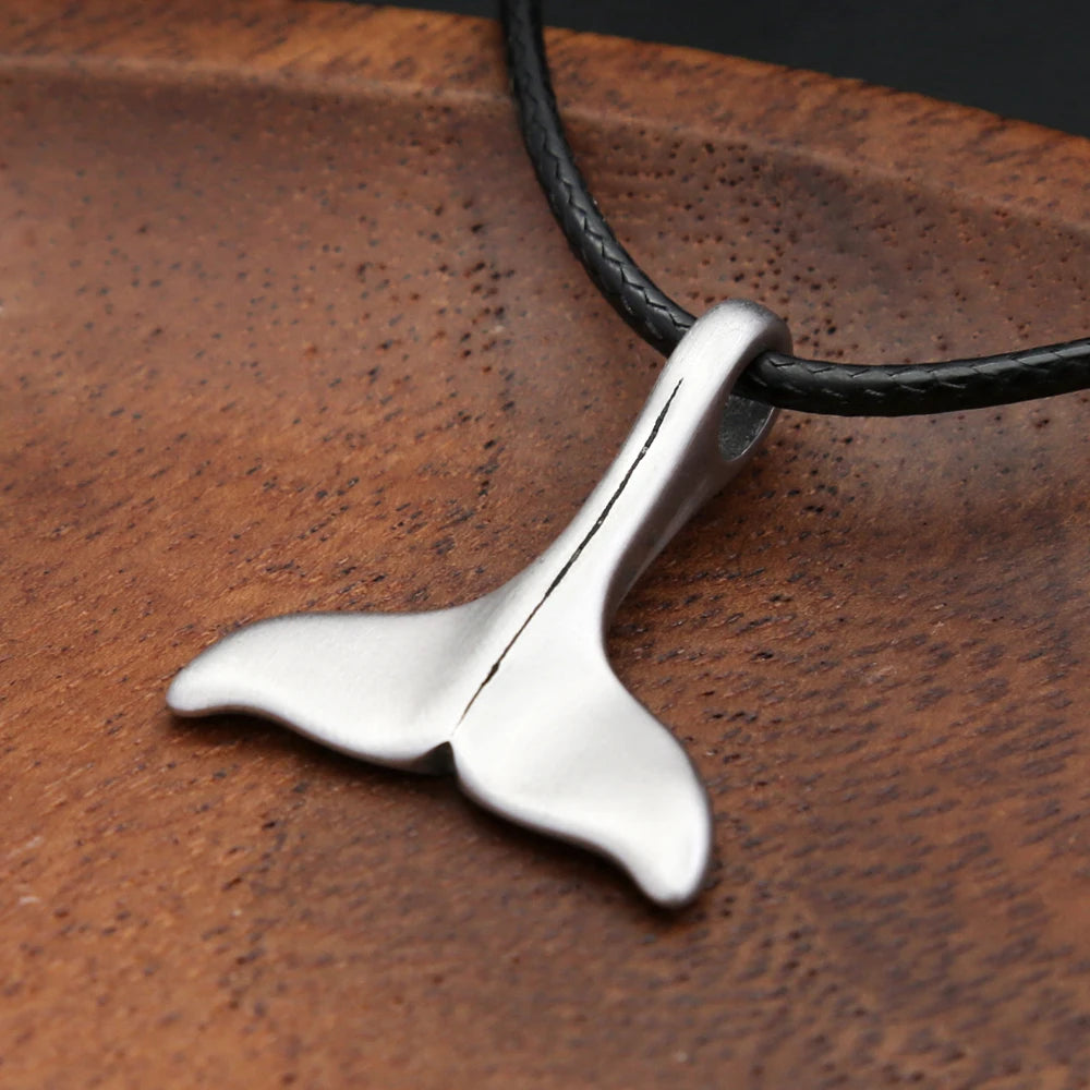 New Fashion Vintage Whale Fish Tail Pendant Necklaces For Men Women 316L Stainless Steel Punk Sea Animal Jewelry Gifts Wholesale