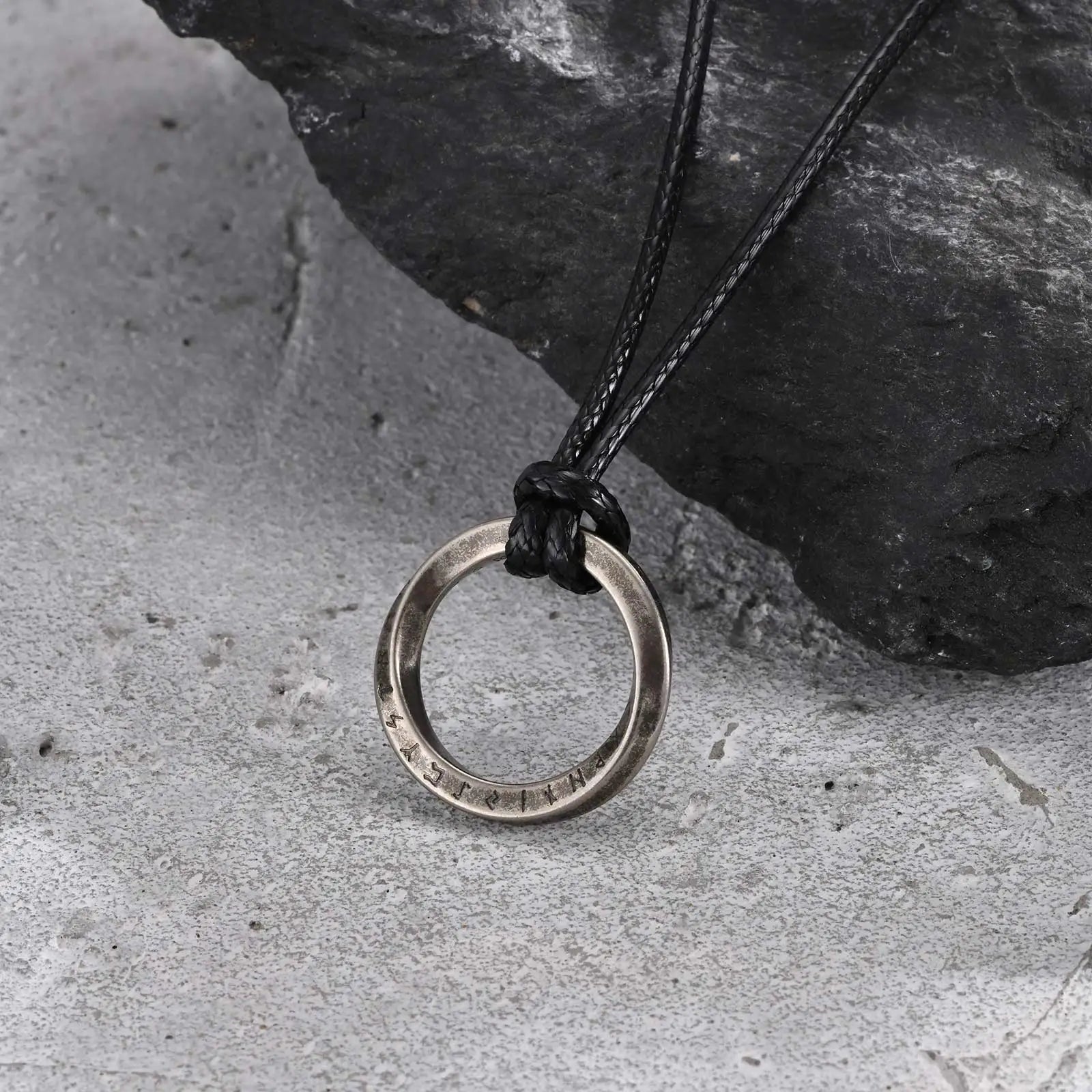 Norse Viking Mobius Pendant — Stainless