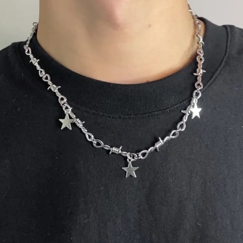 Thorn Pentagram Pendant Necklace — Silver