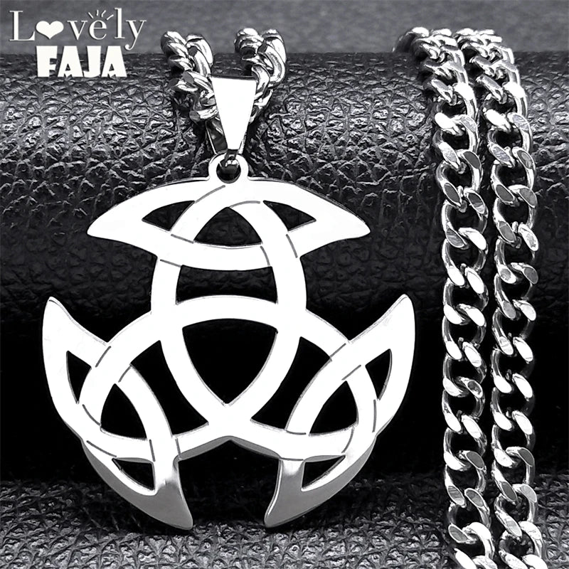 Triquetra Celtic Knot Pendant — Silver