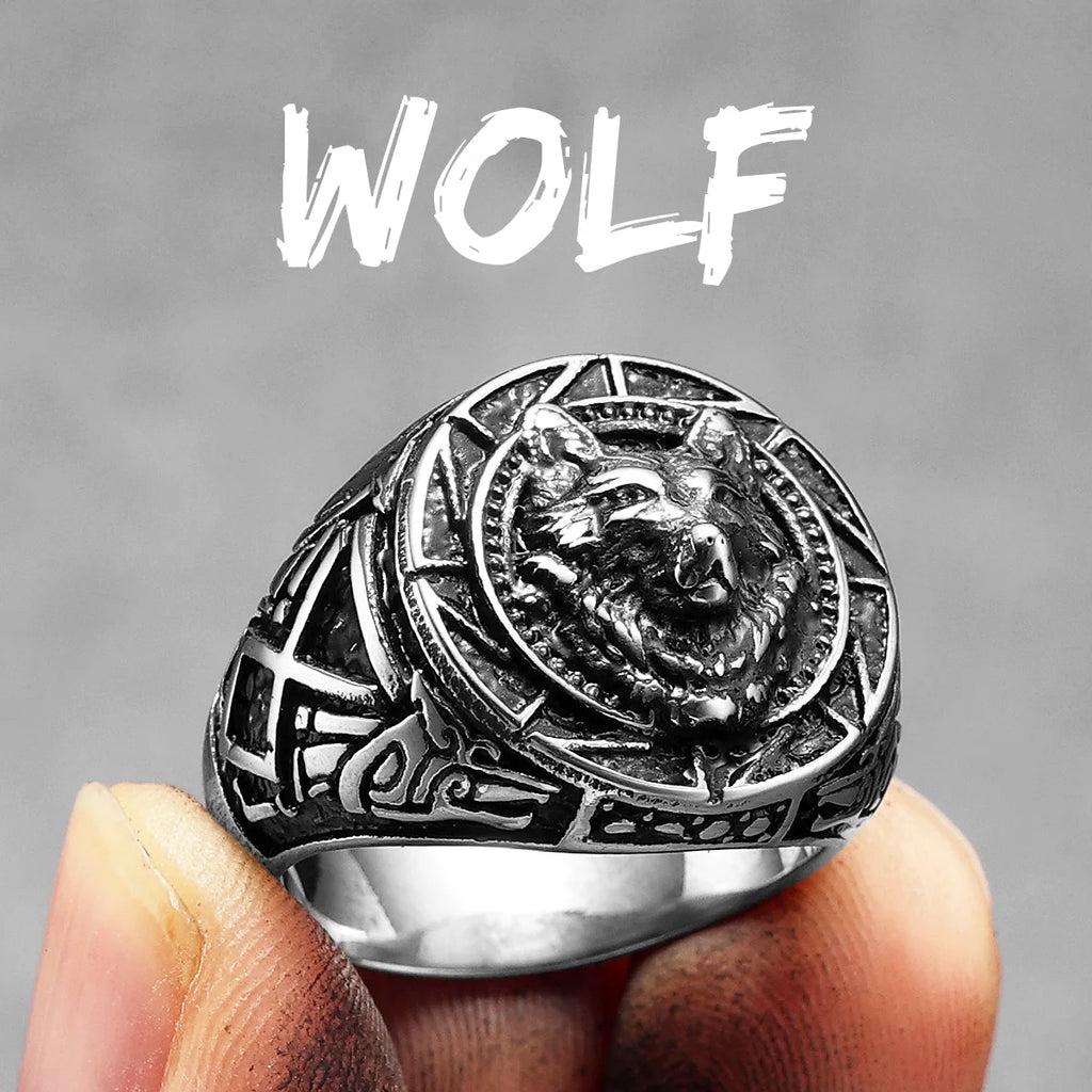 Wolf Ring — Stainless Steel