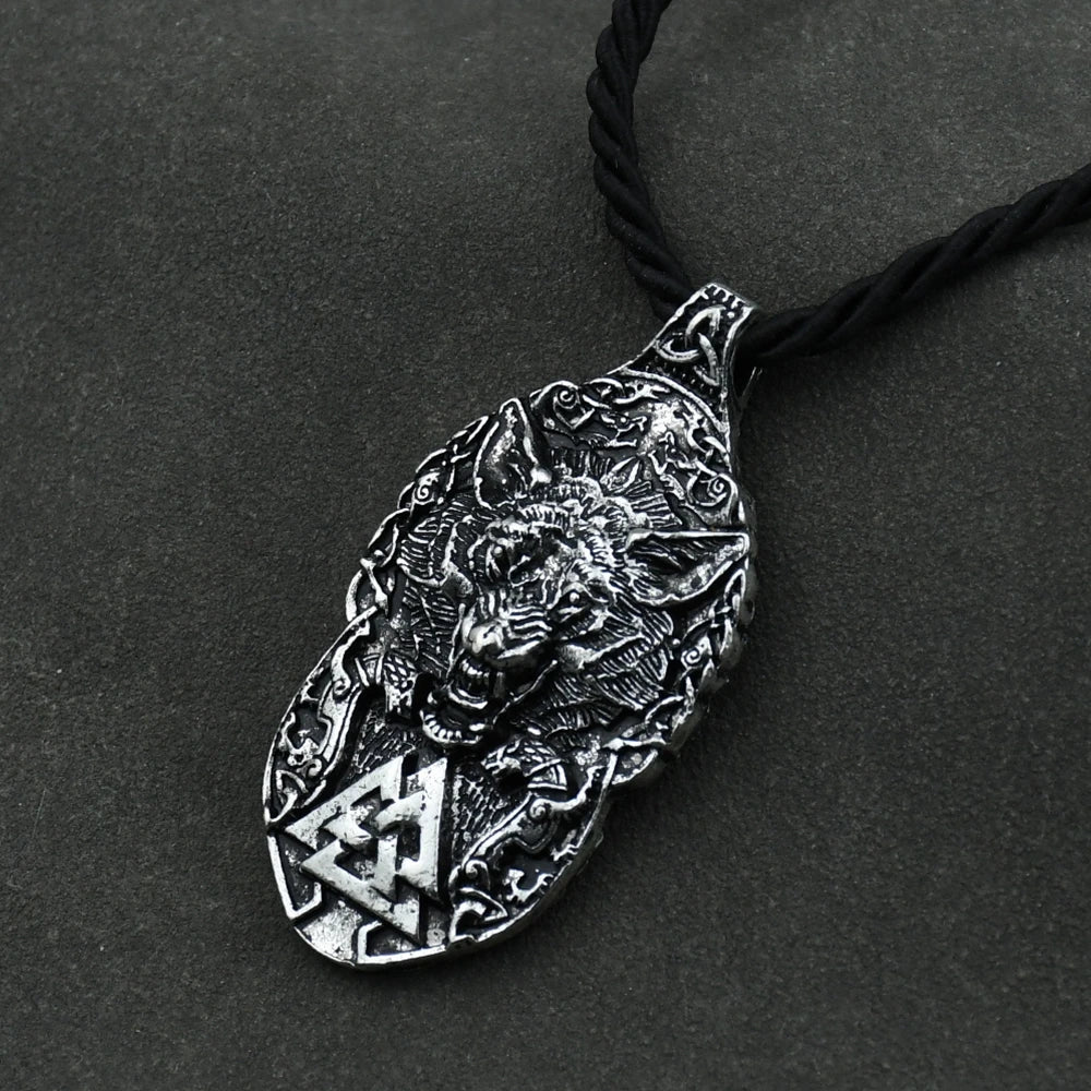Wolf Head Triskelion Pendant Necklace — Zinc Alloy