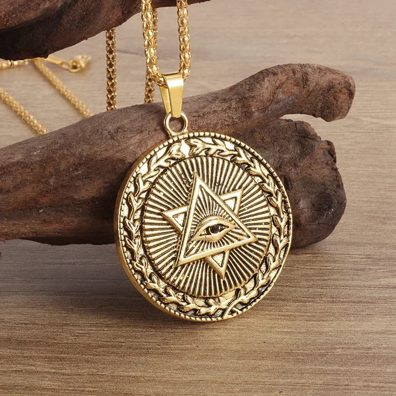 Eye of Horus, Eye of God Necklace, Rotatable Evil Eye Pendant, Men's Trendy Retro Weird Egyptian Amulet Jewelry