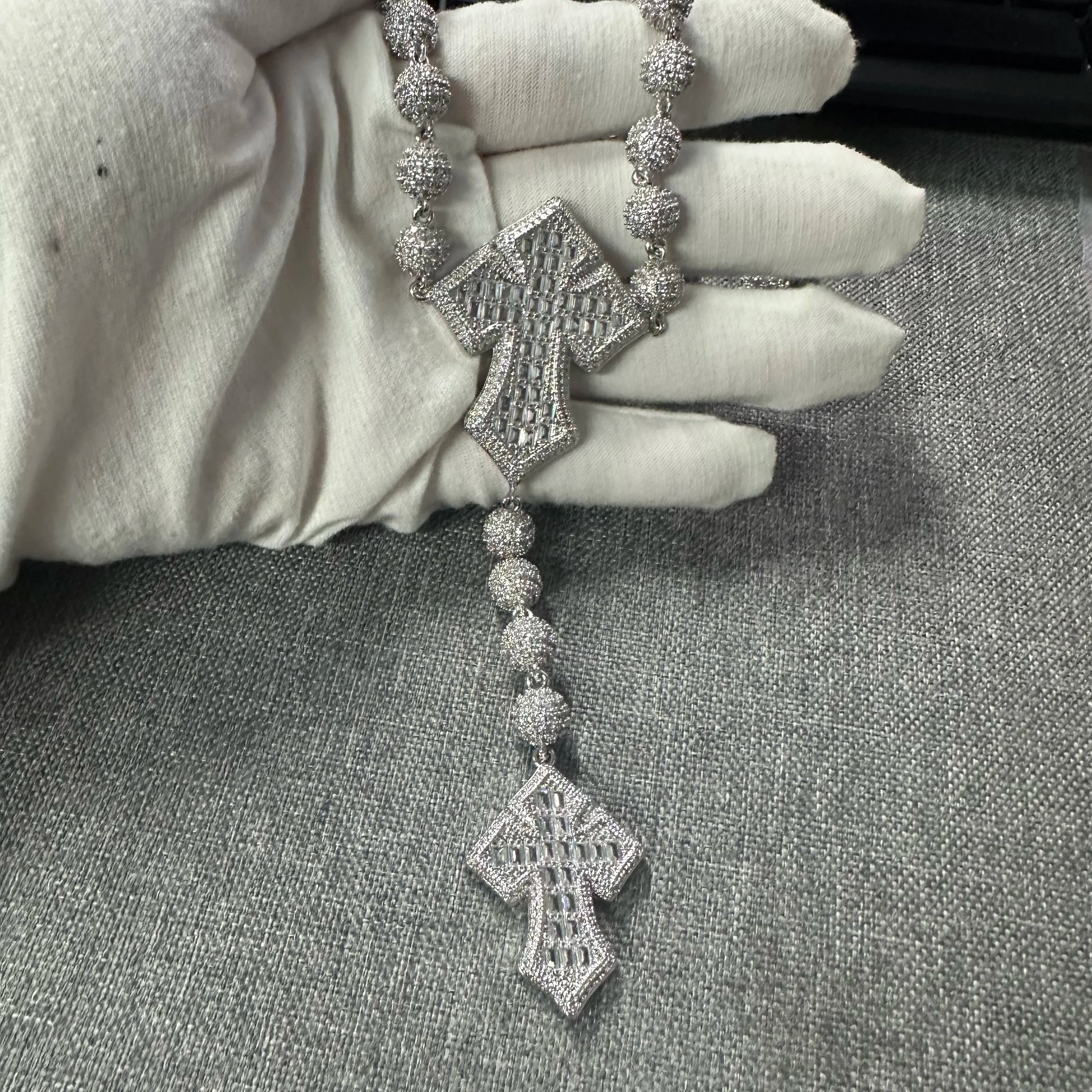 THE BLING KING Full Paved Iced Out Bling New In Cubic Zirconia HipHop Jewelry 4 Cross Bead Chain Necklace for Women Men