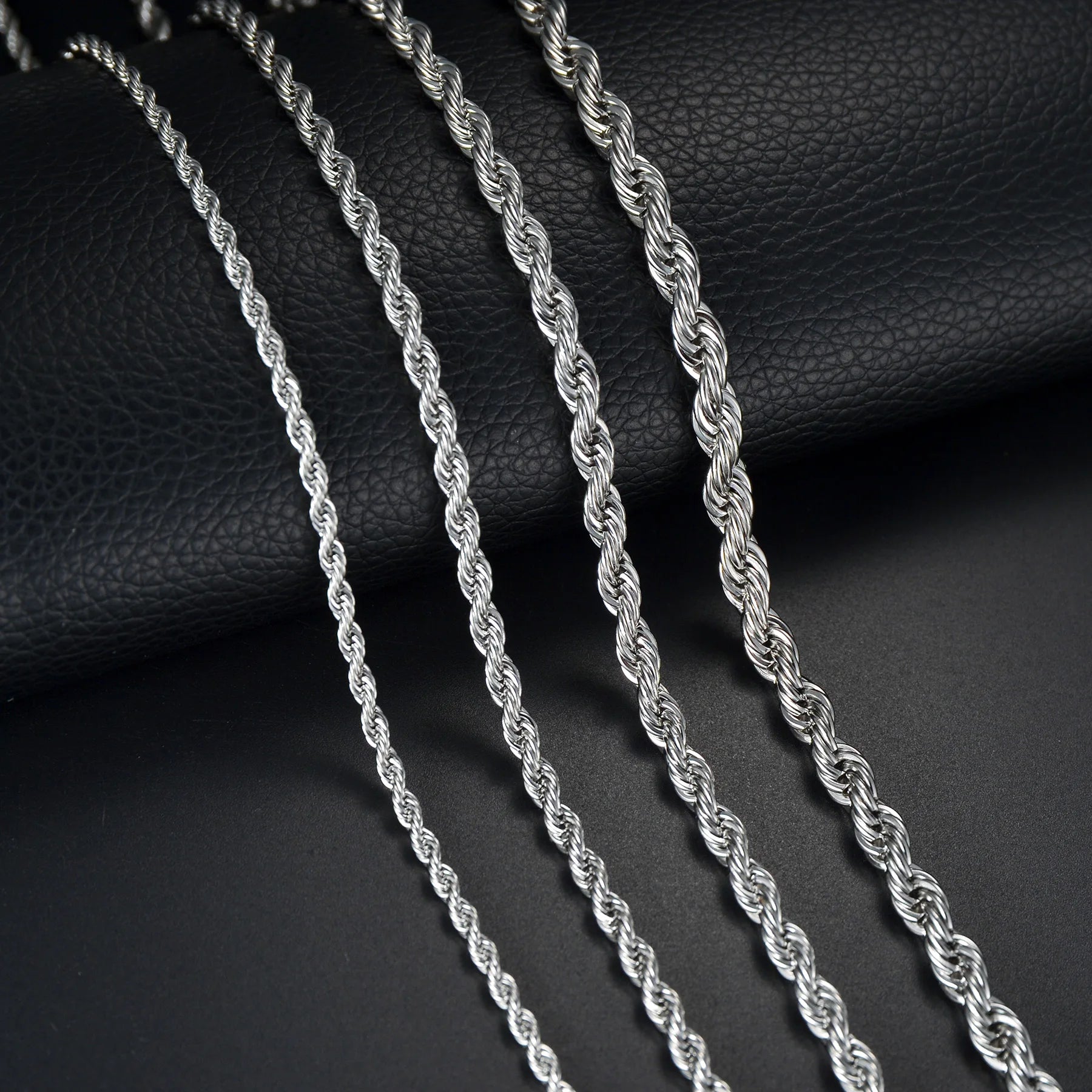 Twisted Rope Chain Necklace — Stainless Steel