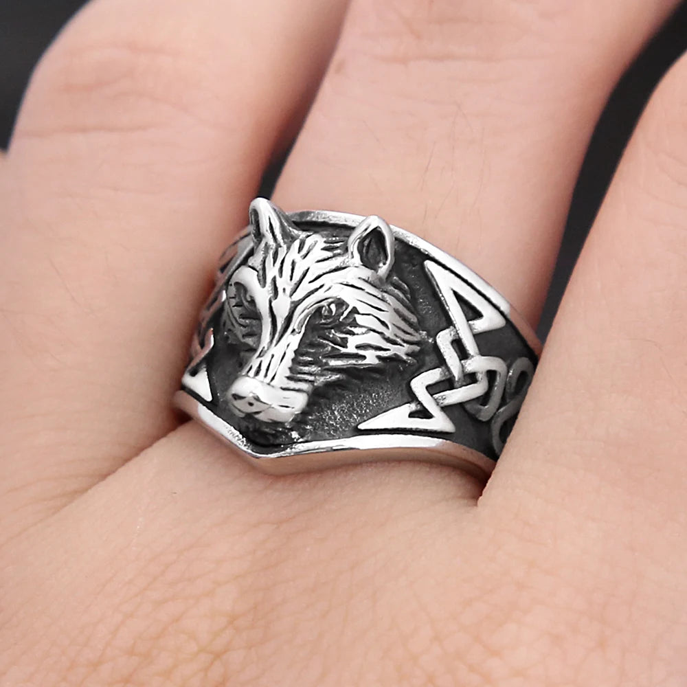 Viking Wolf Head Celtic Ring — Stainless Steel