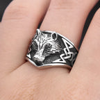 Viking Wolf Head Celtic Ring — Stainless Steel