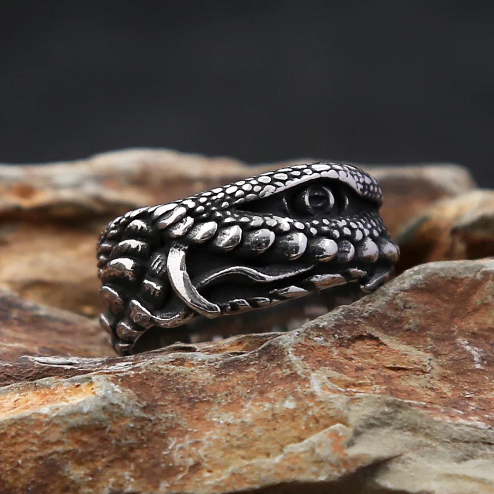 Dragon Claw Ring — Stainless Steel