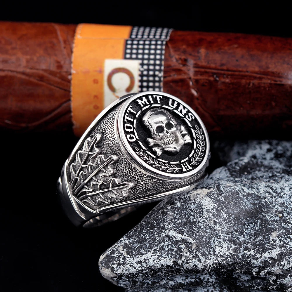 Skull Gott Ring — 925 Silver
