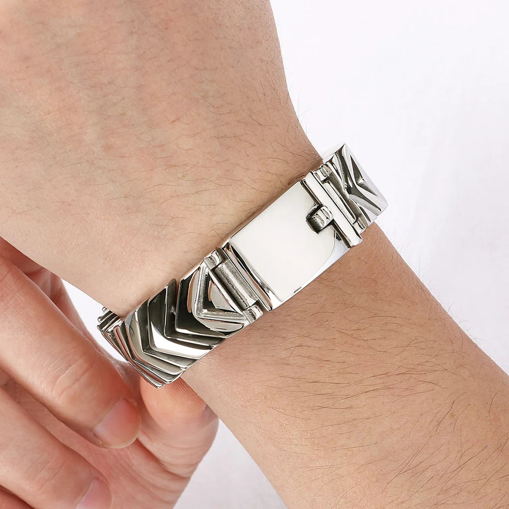 V-Shaped Snake Bone Chain Bracelet for Man High Polished 316l Stainless Steel Men's Bracelets Punk Rock Statement
