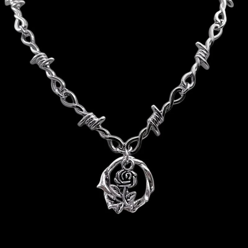 Gothic Personality Punk Necklace Long Gothic Bat Pendant Necklace Exaggeration Sweater Chain Jewelry Halloween Party Accessories