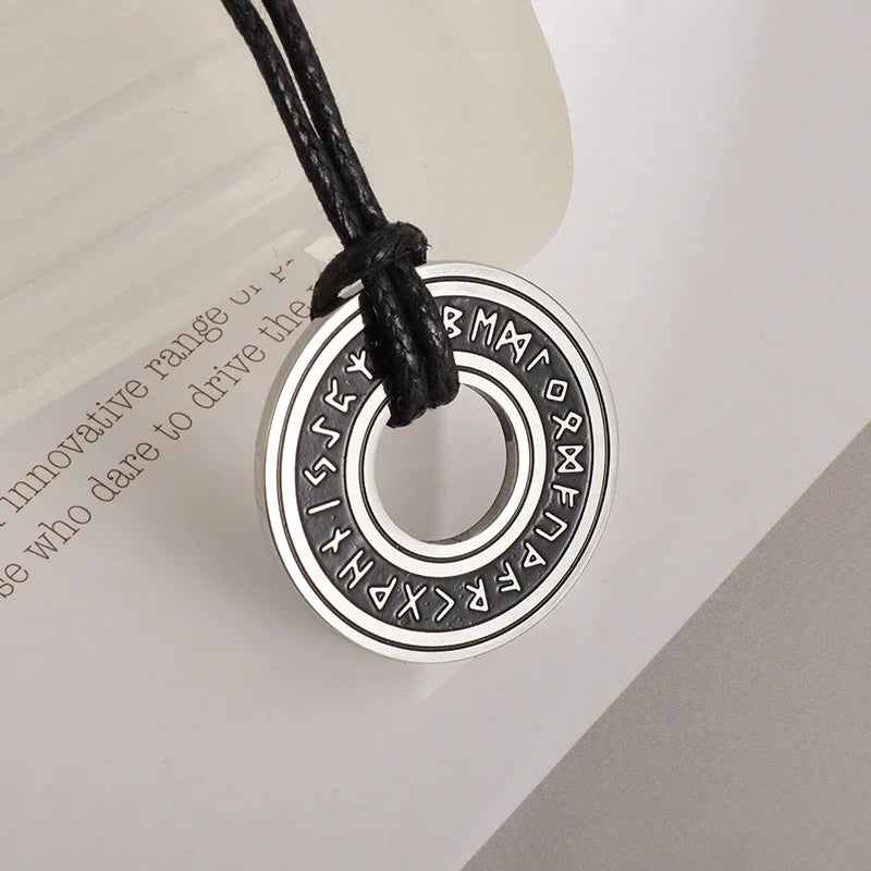 Stainless Steel Trinity Celtic Knot Nordic Rune Pendant Necklace Retro Ethnic Style Irish Knot Lucky Amulet Jewelry for Men