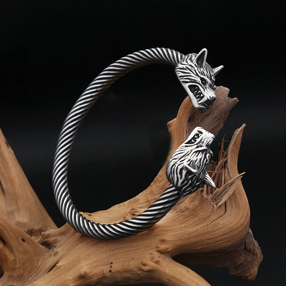 Viking Double Wolf Head Bracelet — Stainless