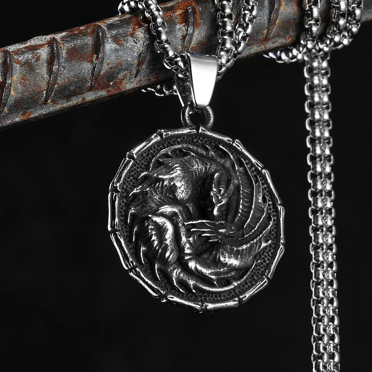 Dragon Shield Lightning Men Necklace Stainless Steel Pendant Chain Women Punk Fashion Jewelry New In Accessories Gifts