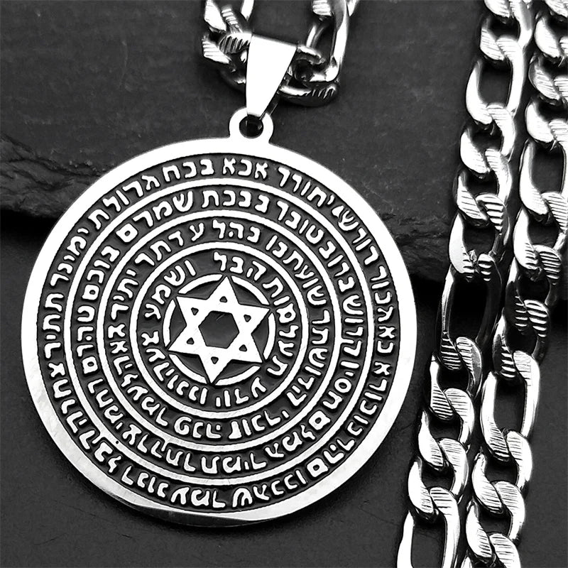 Hexagram Pendant Necklace — Gold