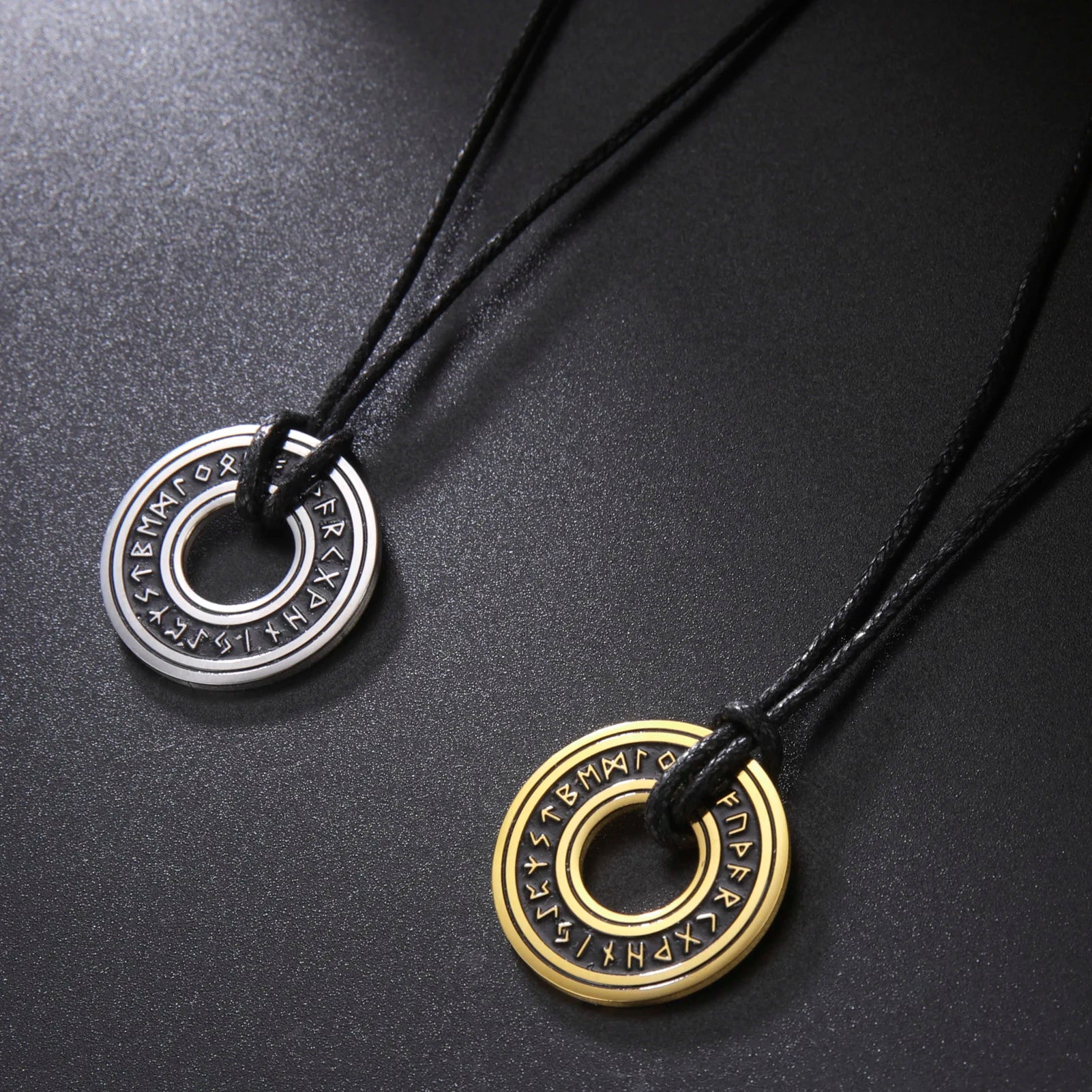 LIKGREAT Vintage Nordic Rune Necklaces for Men Stainless Steel Norse Runes Viking Jewerly Pagan Pendant Amulet Gift Hot