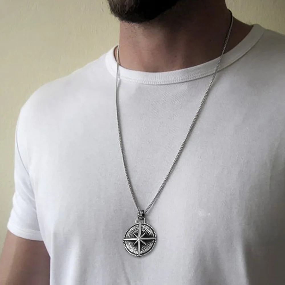 Voyager Vintage Viking Compass Pendant Necklace For Men Punk Hip Hop 316L Stainless Steel Biker Cross Necklace Jewelry