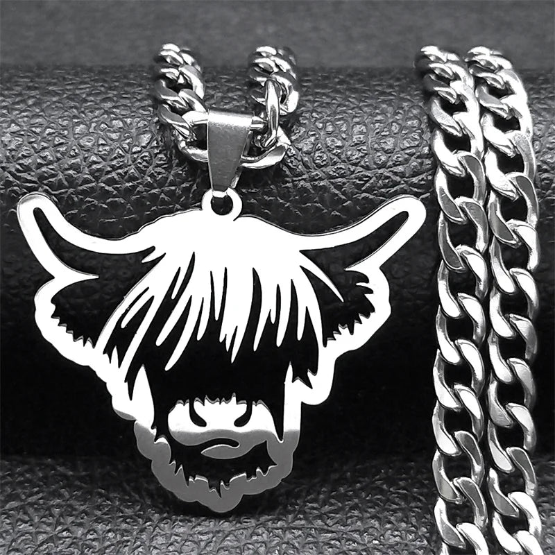 Highland Cattle Cow Pendant — Silver