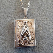 Gothic Vampire Bat Pendant Necklace