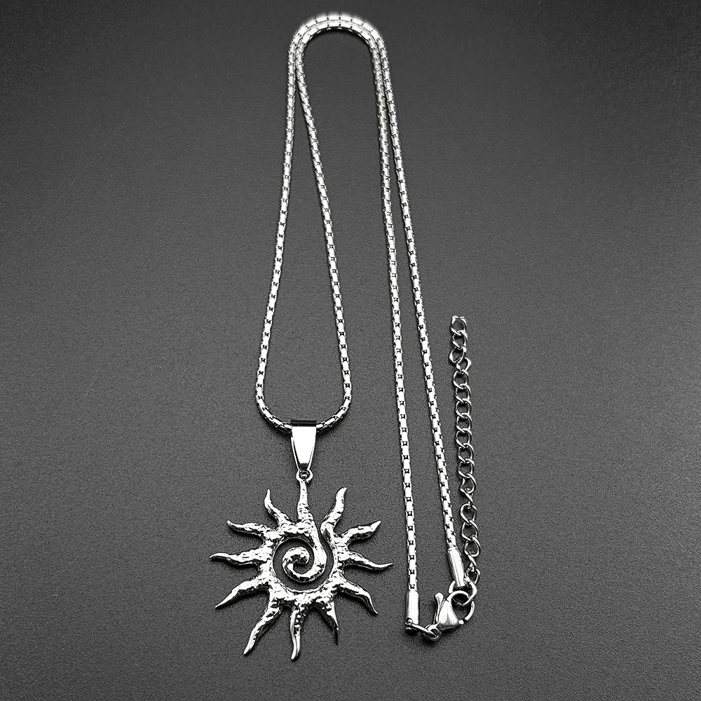 Vintage Spiral Sun Pendant Necklace — Silver
