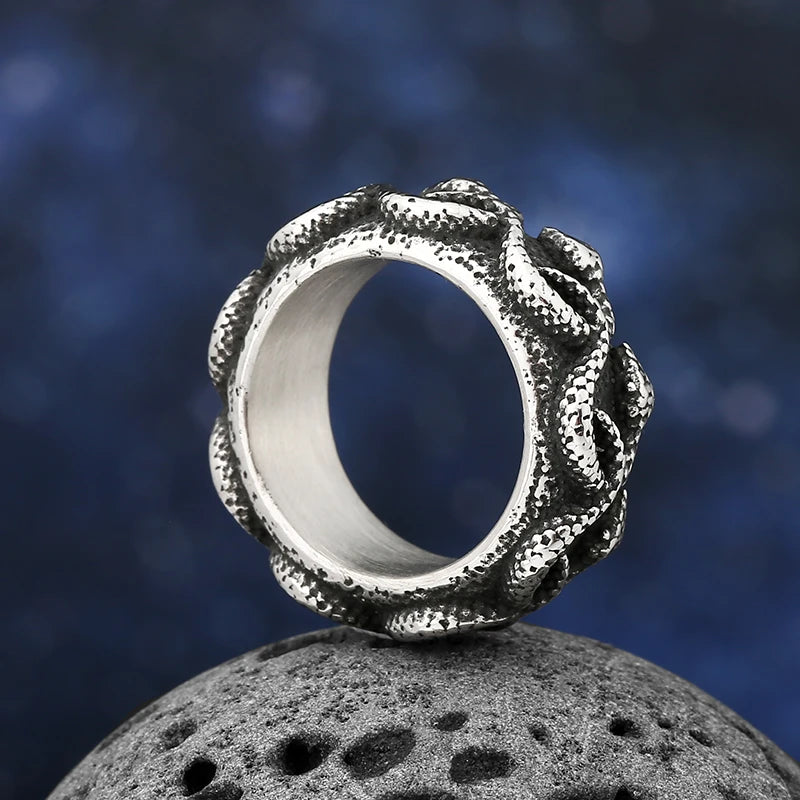 Fashion Biker 2024 New 316L Stainless Steel Snake Ring Animal Jewelry Fashion Jewelry Vintage Us size 7 to 13