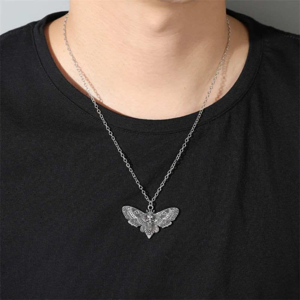 New Death Moth Necklace Retro Pendant Skull Gothic Butterfly Sweater Chain Hip Hop Female Male Jewelry Halloween Accessories