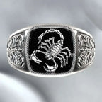 Viking Giant Wolf Totem Ring — Stainless Steel