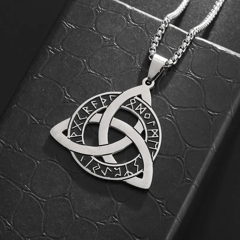Stainless Steel Trinity Celtic Knot Nordic Rune Pendant Necklace Retro Ethnic Style Irish Knot Lucky Amulet Jewelry for Men