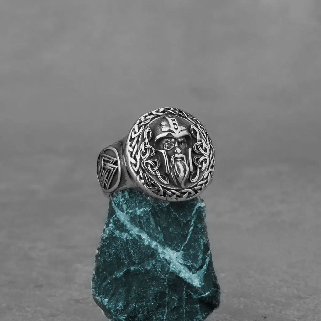 Viking Odin Helmet Celtic Knot Ring — Stainless Steel