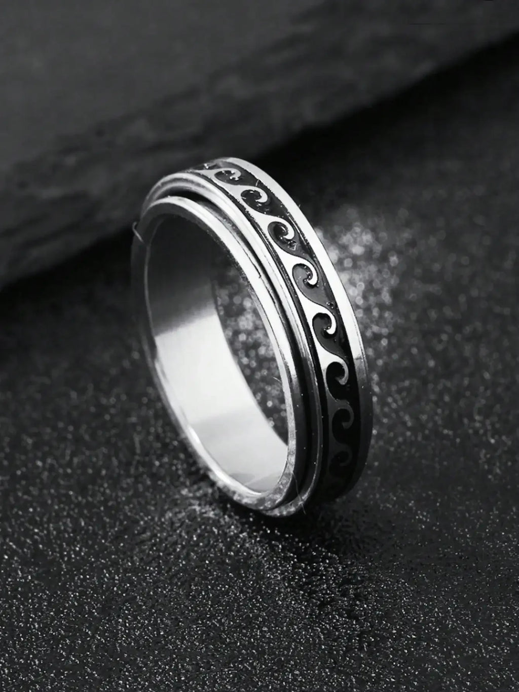 Moon Phase Spinner Ring — Stainless Steel