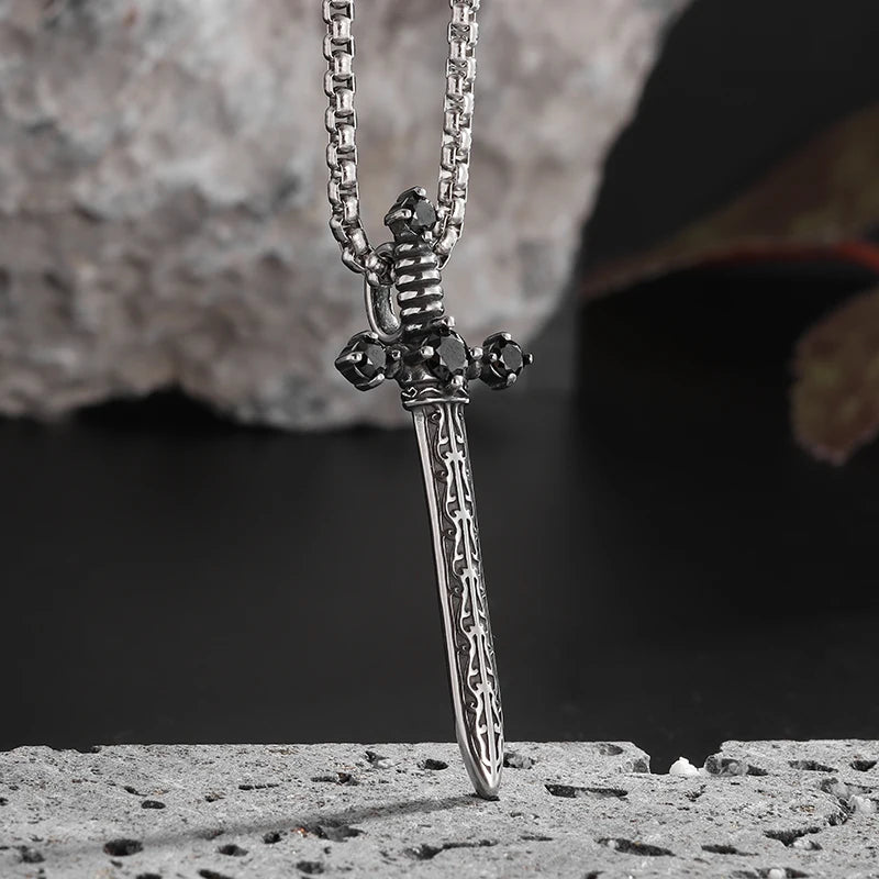Retro Domineering Nordic Battle Ax Pendant Necklace for Men and Women Punk Pendant Lucky Amulet Jewelry Gift