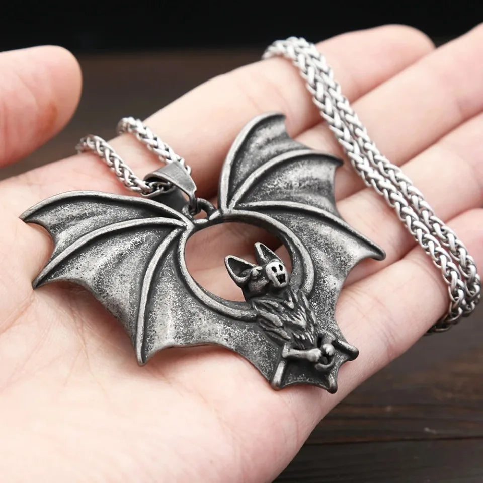Vintage Black Bat Pendant Necklace For Men 316L Stainless Steel Punk Hip Hop Animal Necklaces Party Jewelry Gifts