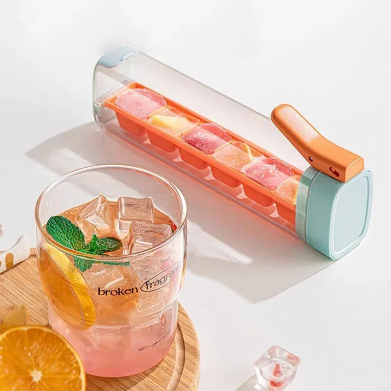 1PC Creative Ice Tray Easy To Disassemble Molded Ice Maker with Handle Reusable Ice Storage Cup