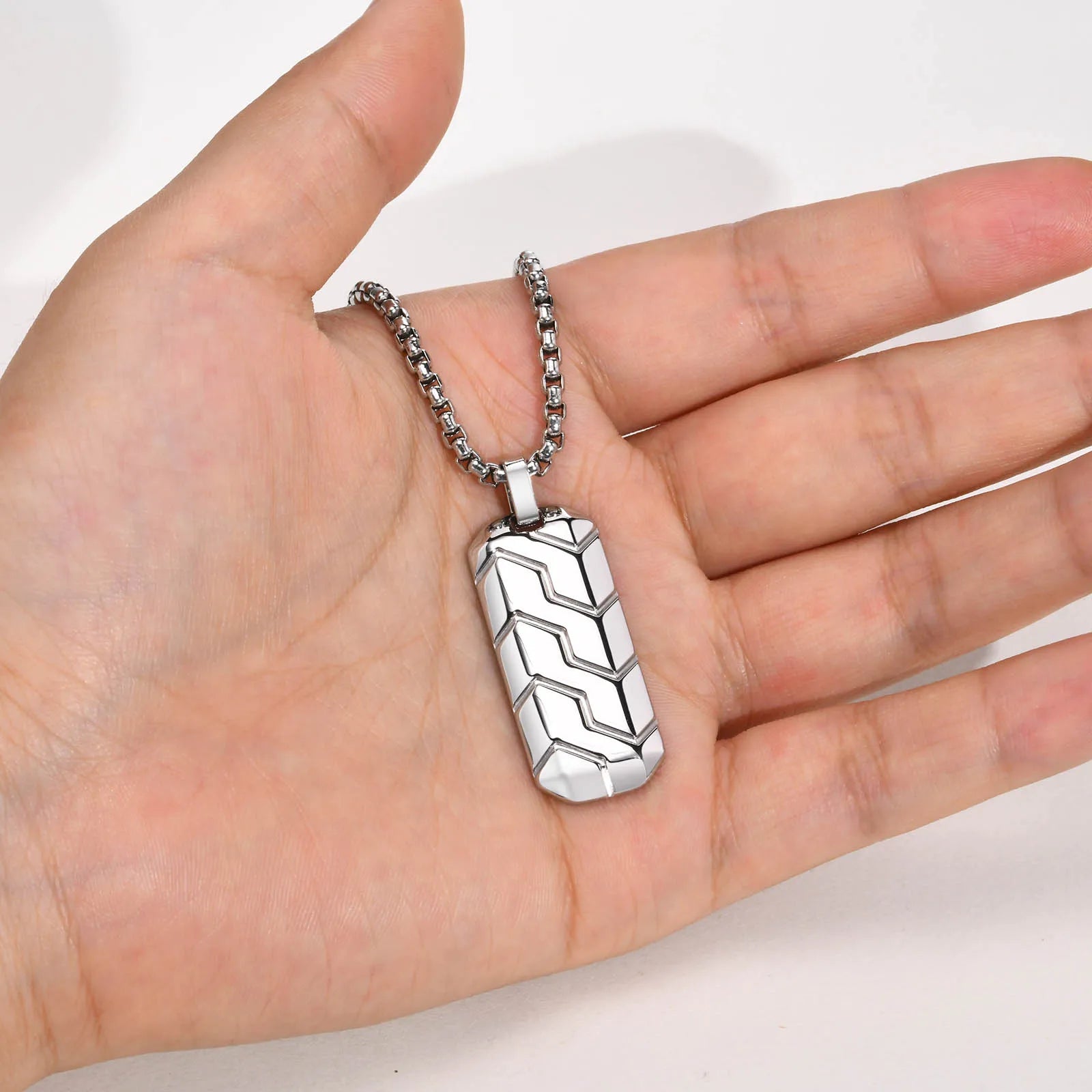 Tire Shape Geometric Pendant Necklace — Stainless Steel