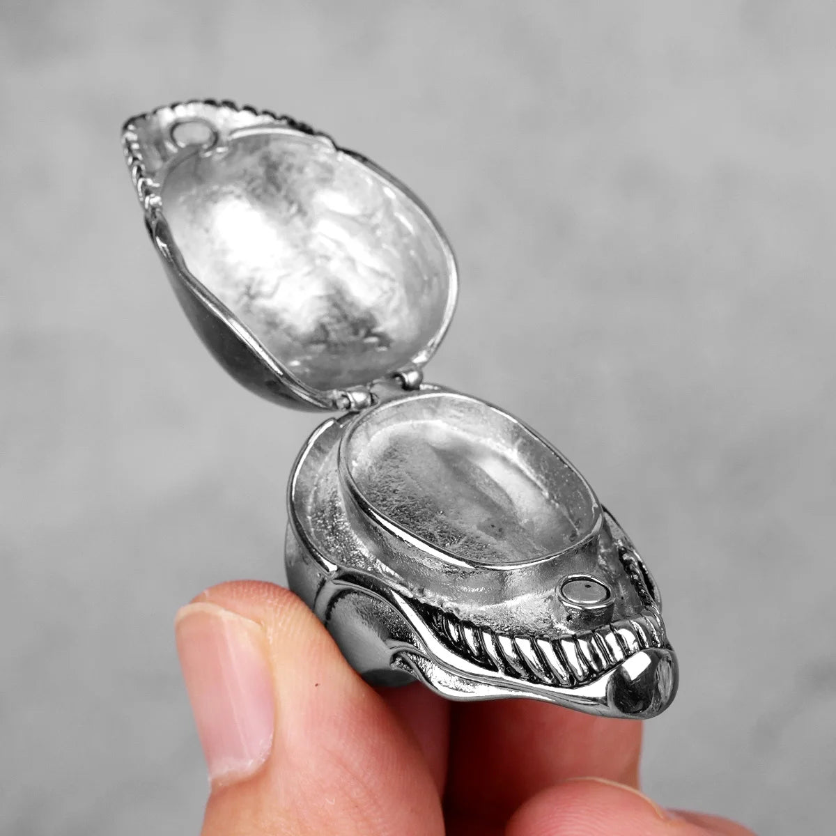 Venom Statement Ring — Stainless Steel