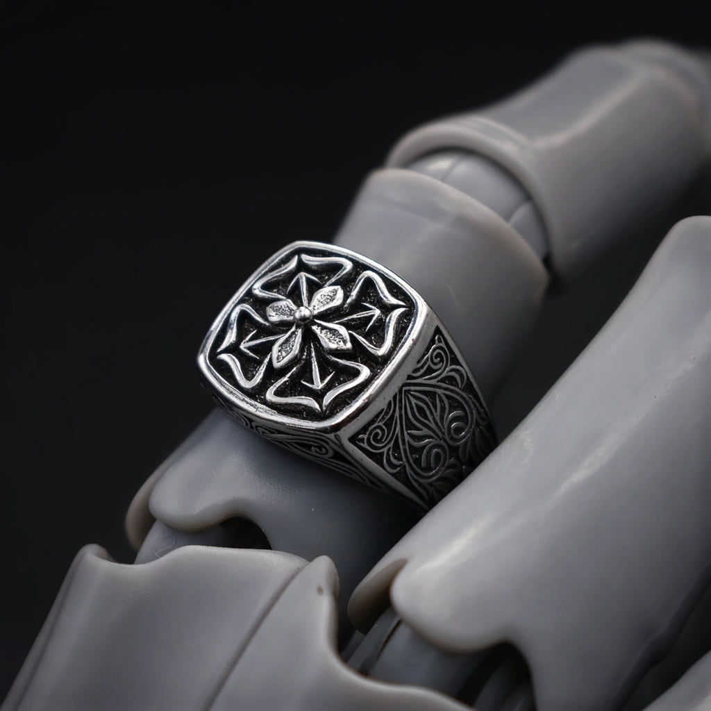 Retro "Floral Edge" Four-leaf Clover Adjustable Open Ring For Men Silver-plated Copper Gothic Punk Edgy Jewelry