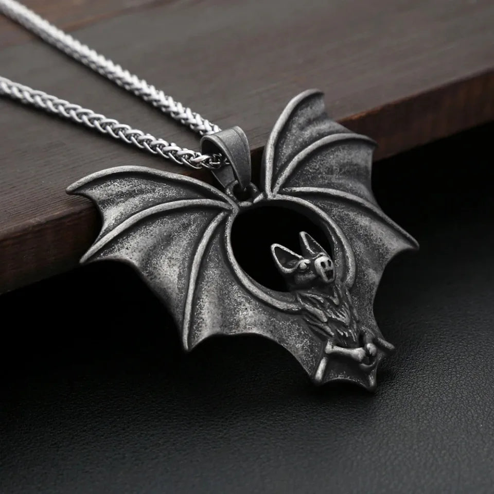 Vintage Black Bat Pendant Necklace For Men 316L Stainless Steel Punk Hip Hop Animal Necklaces Party Jewelry Gifts