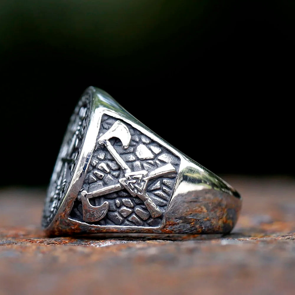 Viking Vegvisir Axe Amulet Ring — Stainless Steel