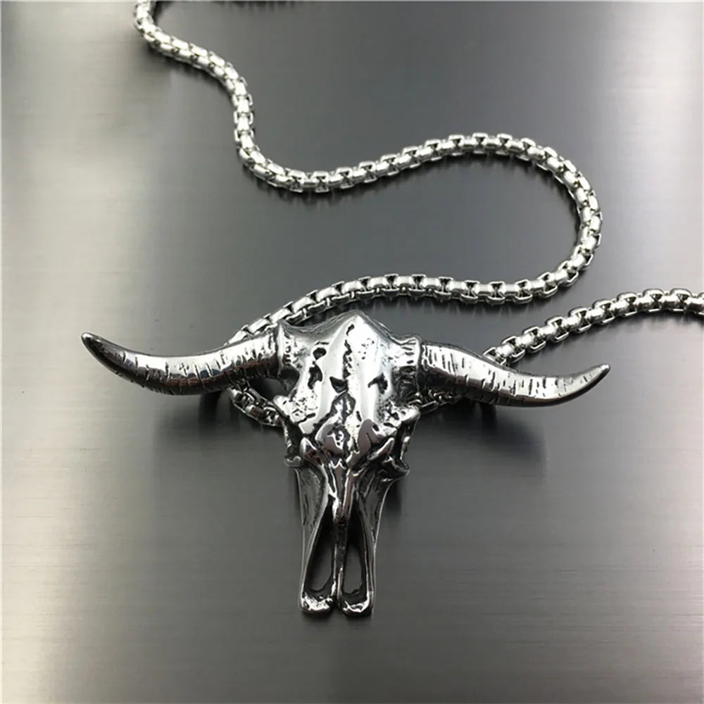 Vintage Stainless Steel Bull Head Skull Pendant Necklace Men Biker Animal Skull Bull Necklace Gothic Jewelry Gift