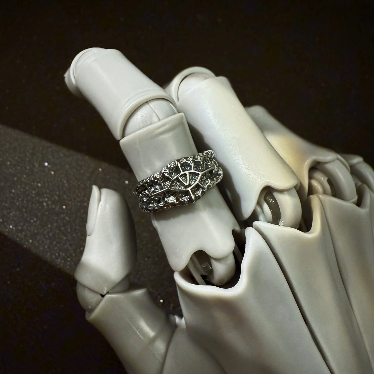 Gothic Eight Pointed Arrow Star Adjustable Open Ring