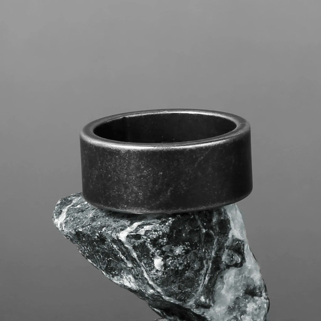 Simple Punk Retro Black Stainless Steel Mens Rings for Women Couple Lover Boy Girlfriend Biker Jewelry Creativity Gift