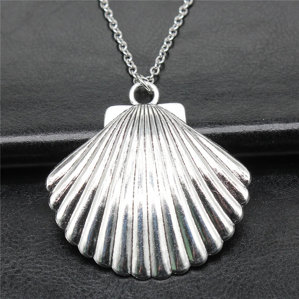 Silver Pendant Necklace