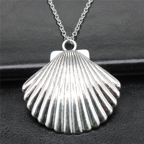 Silver Pendant Necklace