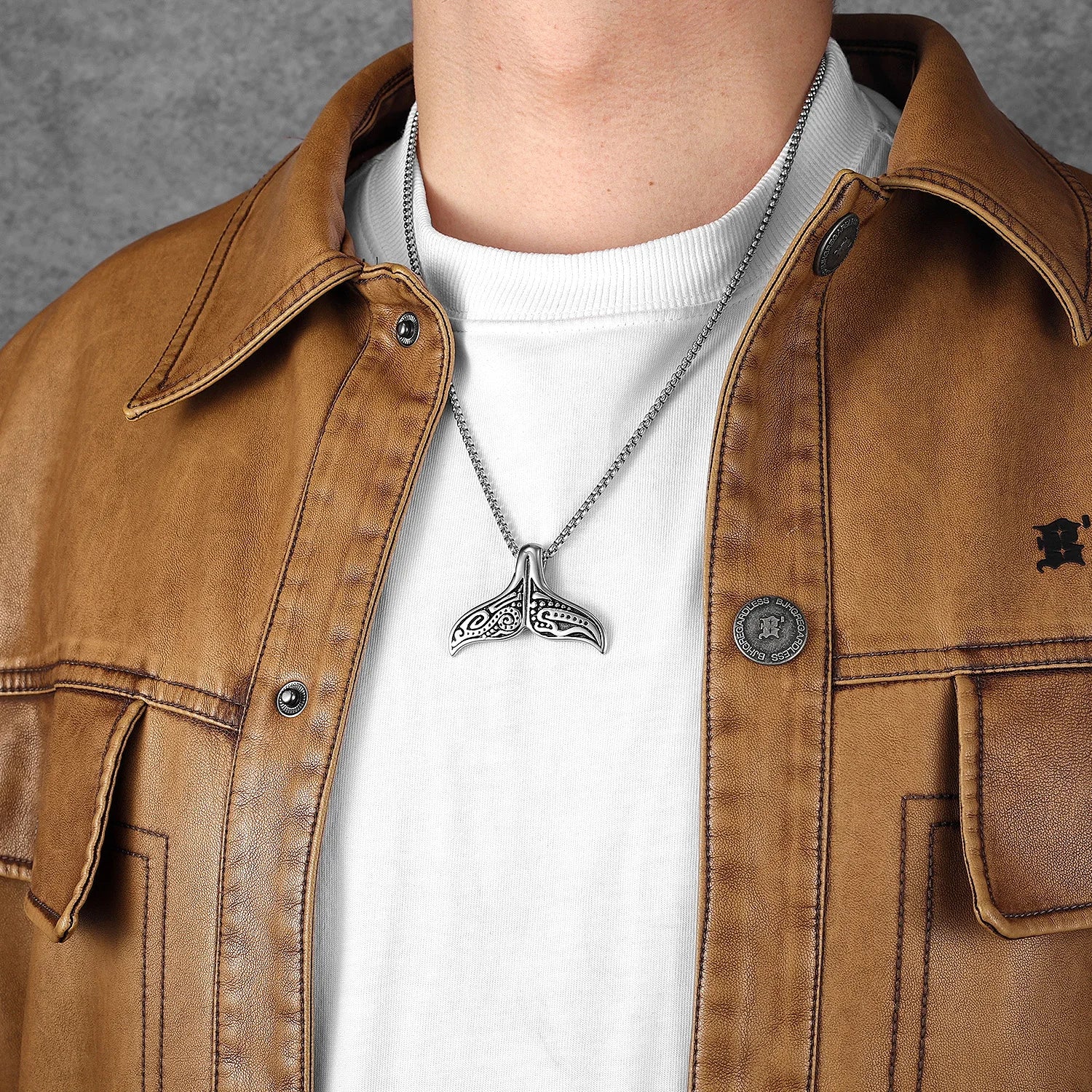 Retro Viking Whale Tail Men Necklace With Pendant Stainless Steel Jewelry For Male Women Punk Carving Accessories Gift Wholesale