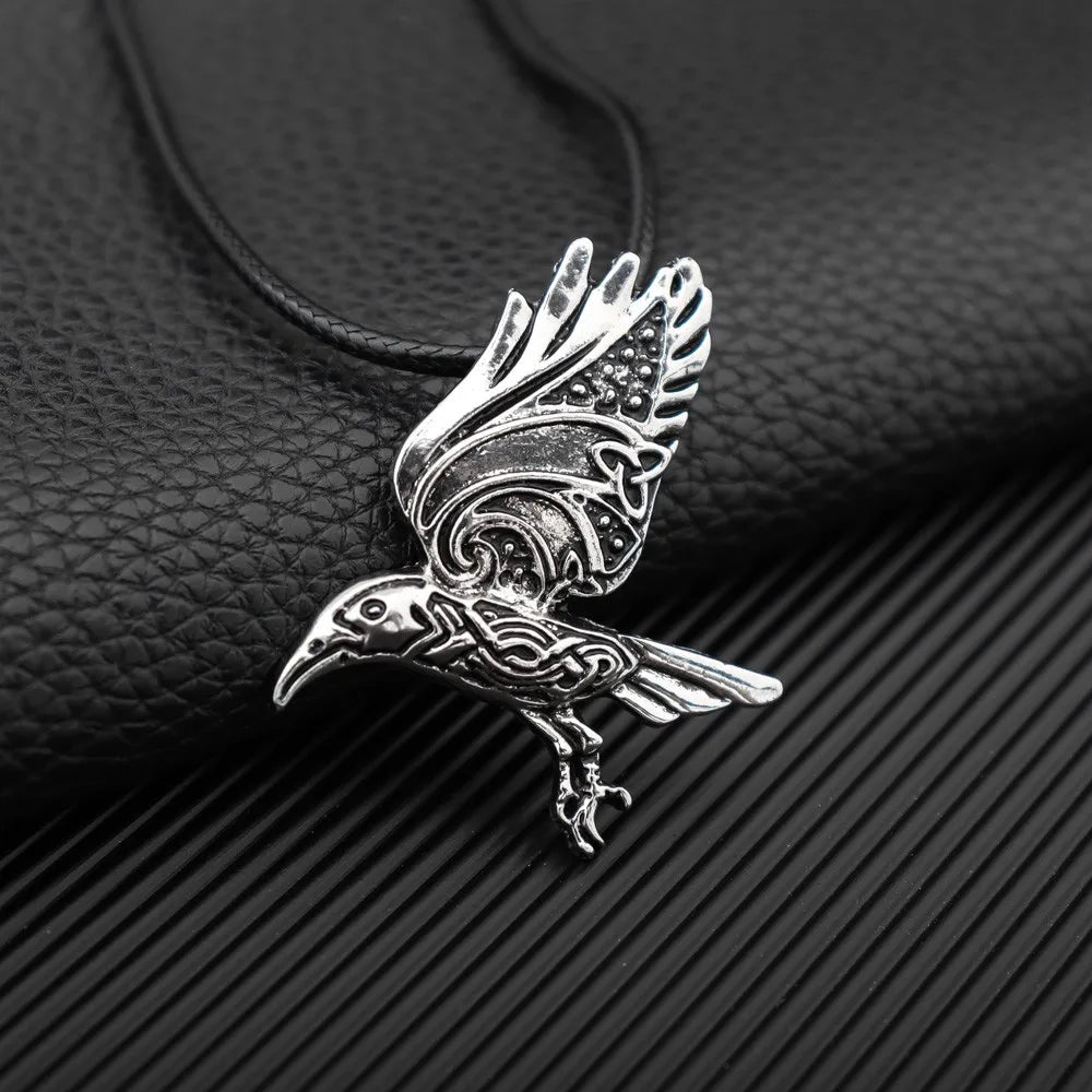 Vintage Nordic Viking Myth Celtic Crow Totem Men's Pendant Necklace Fashion Punk Gothic Men's Party Jewelry Accessories Gift