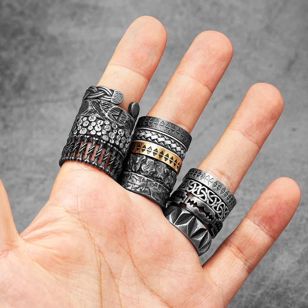 Celtic Knot Hollow Ring Stainless Steel
