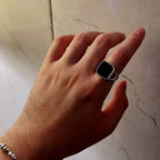 Retro Flat Square Black Glass Onyx Ring For Men Classic Metal Designer Ring Jewelry Rock Hiphop Accessories Unisex Gift