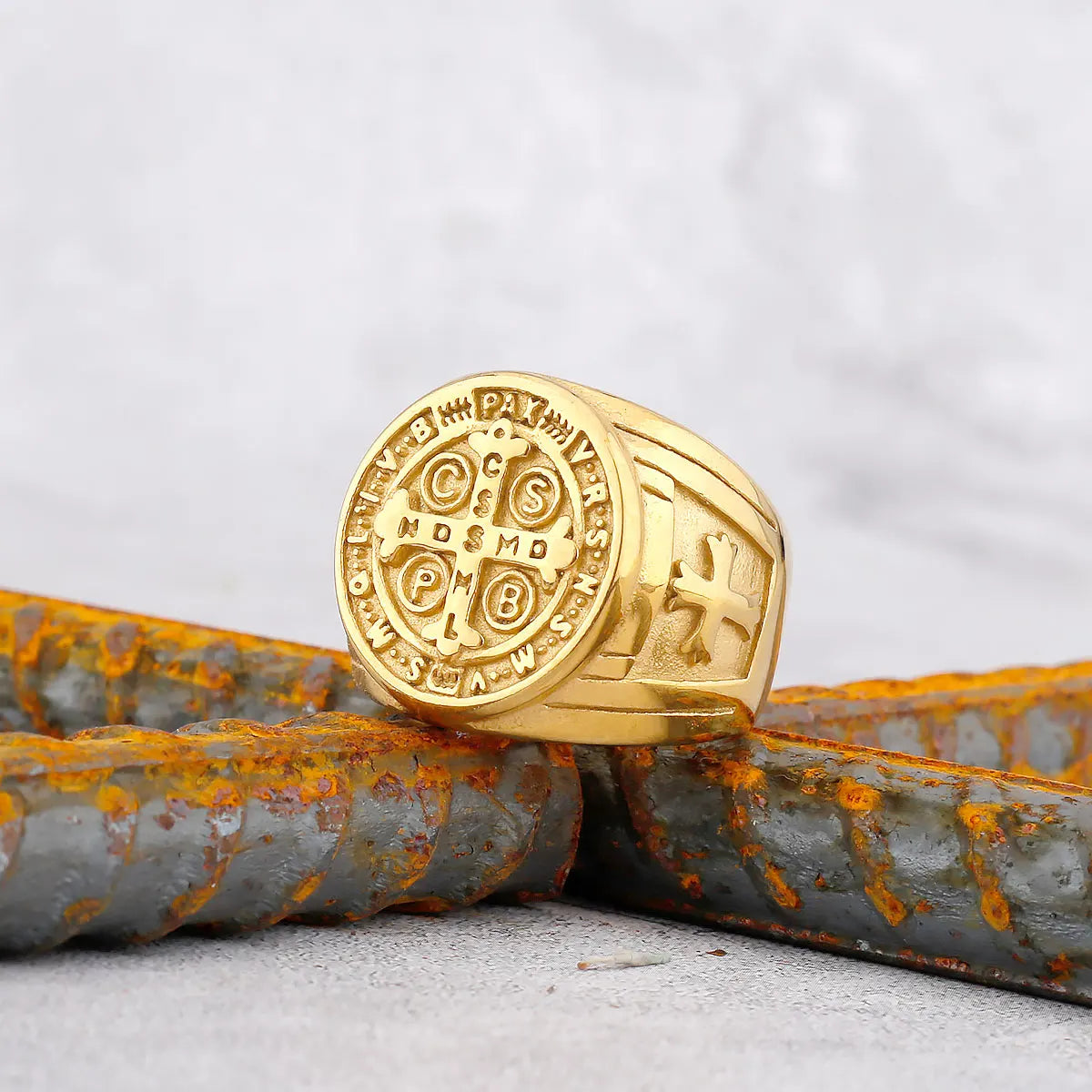 Never Fade Stainless Steel Personalized Cross Men's Faith Ring Hip Hop Punk Boyfriend Men's Jewelry Creative Gift