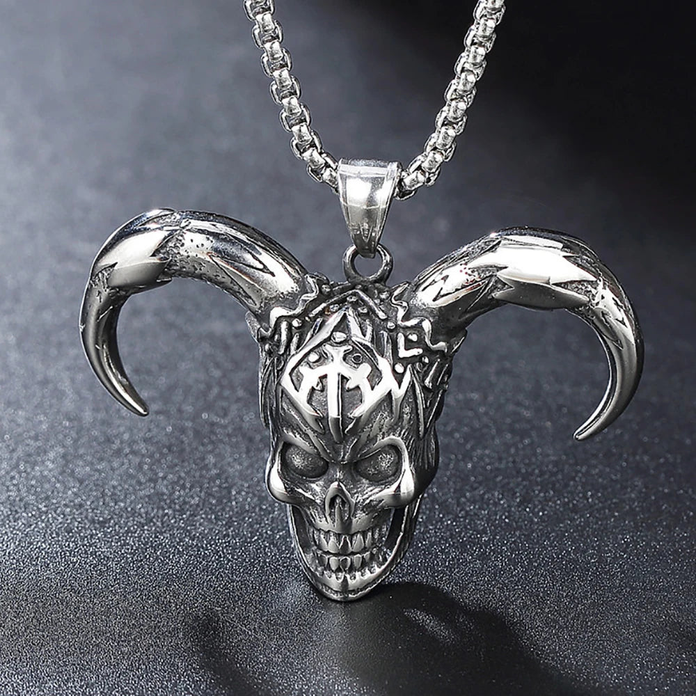 European And N Jewelry Titanium Men Hip-hop Necklace Stainless Steel Joker Head Horn Skull Pendant Personality Accessories